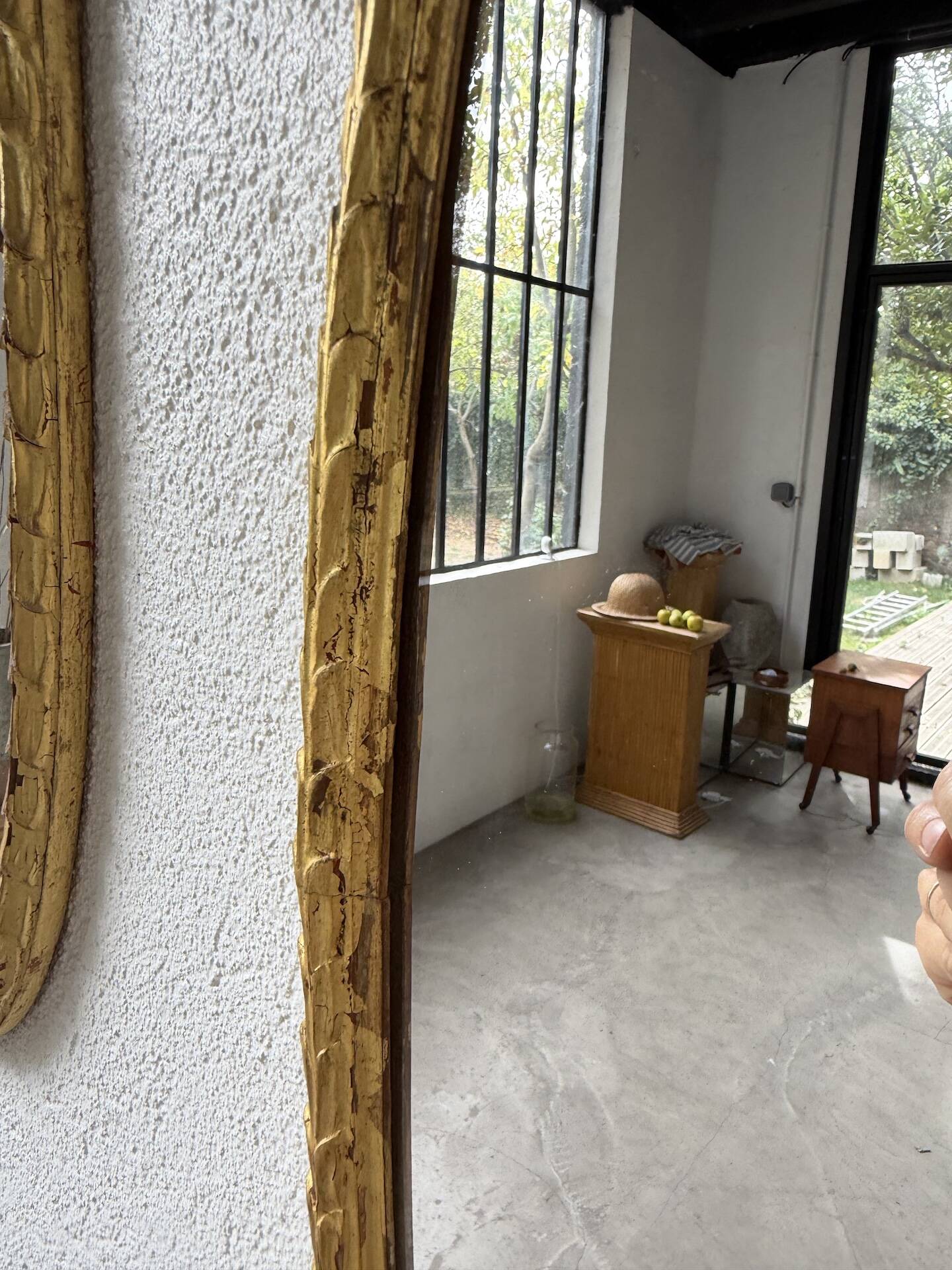 Pair of oval mirrors 1900 gilded stucco