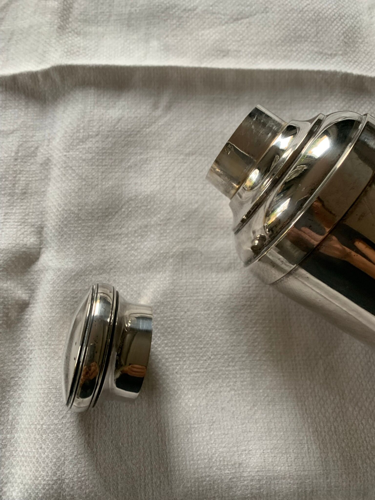 Shaker métal argenté vintage