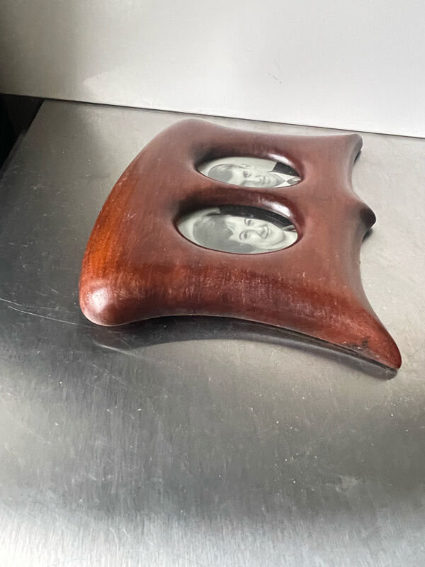 Cadre art nouveau en acajou double cadre