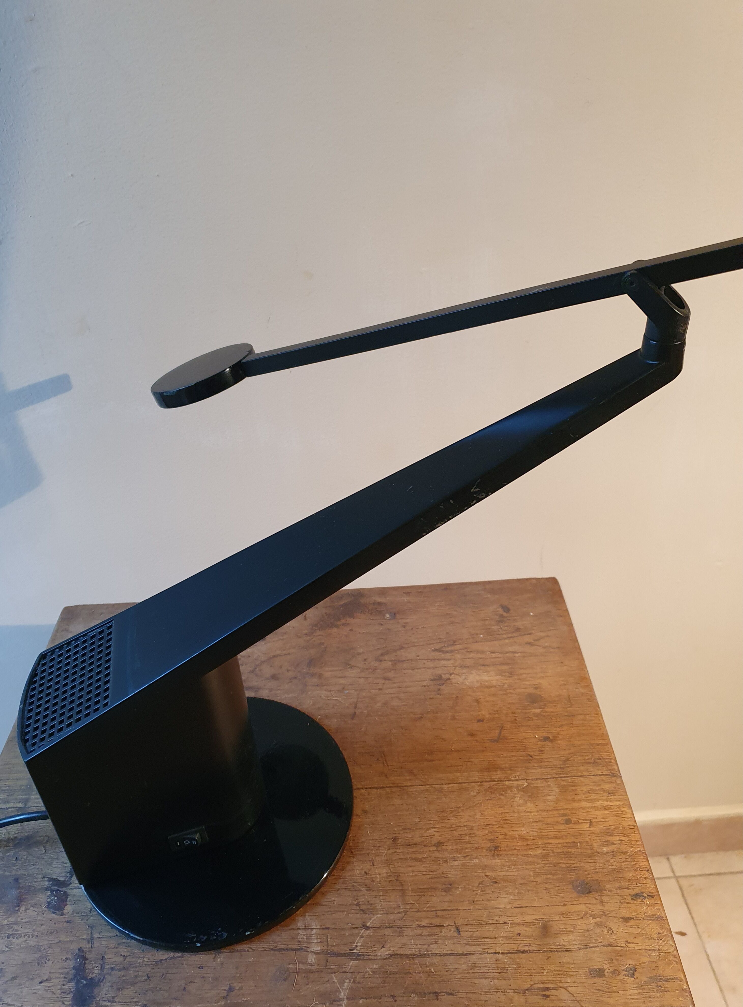 ALA desk lamp by Guzzini