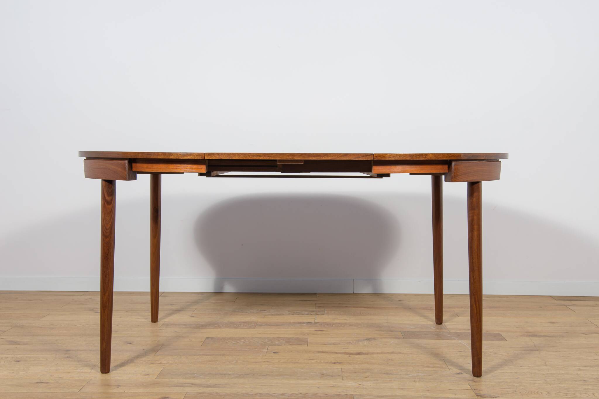 Mid-Century Teak Dining Table and Chairs Set by Hans Olsen for Frem Røjle.