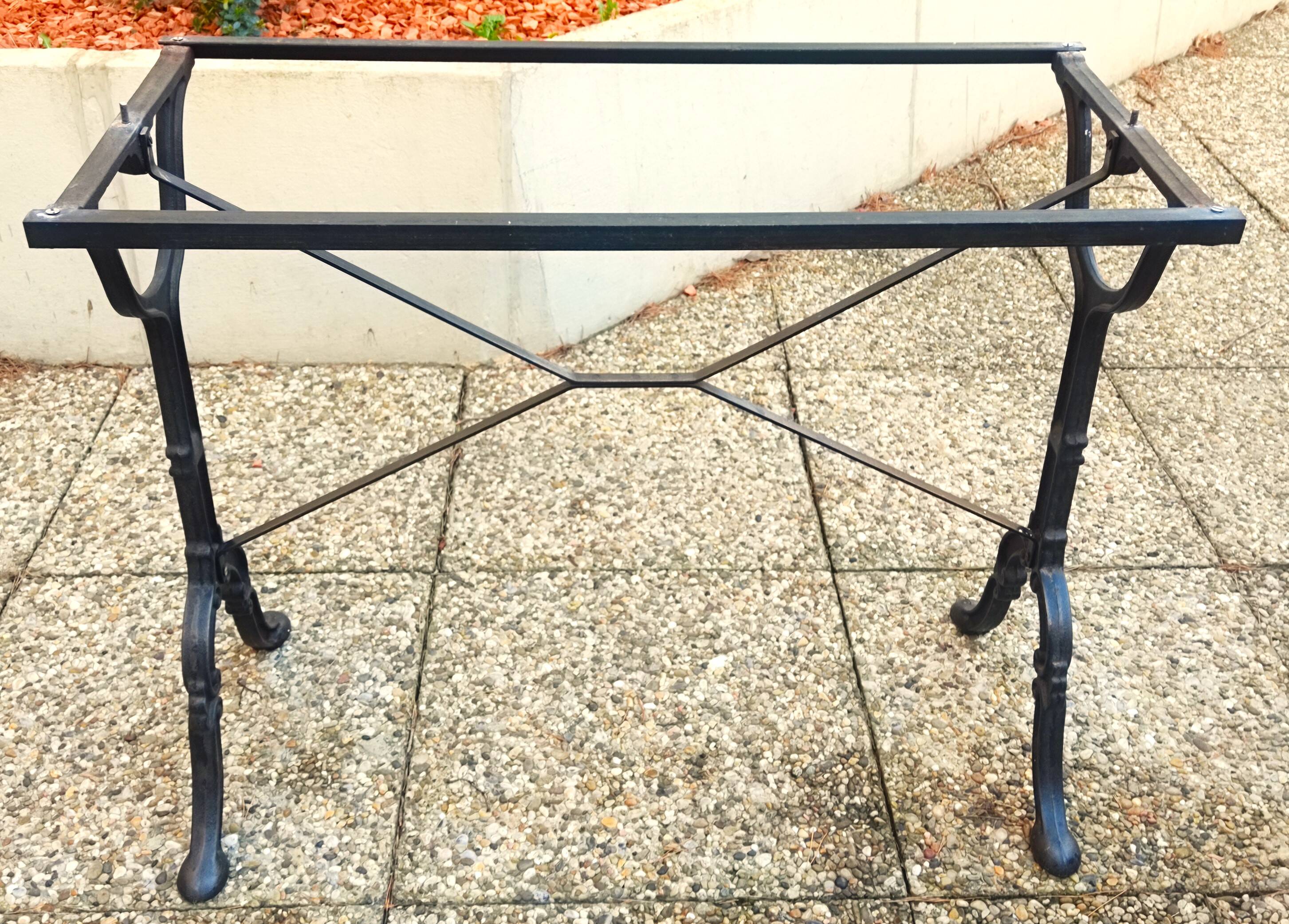 White marble table, cast iron base signed SNES, made in France