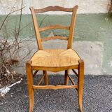 Straw country chair