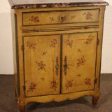 Small 19th-century chest of drawers