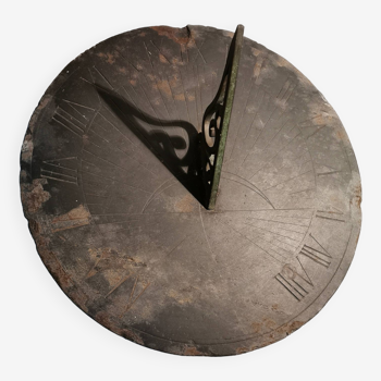 Très ancien Pendule / Horloge , Cadran Solaire