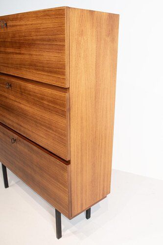 Chest of Drawers in Teak