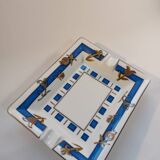 Raynaud pocket or ashtray