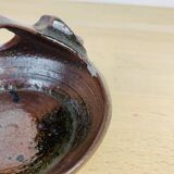 Empty anthropomorphic sandstone pocket