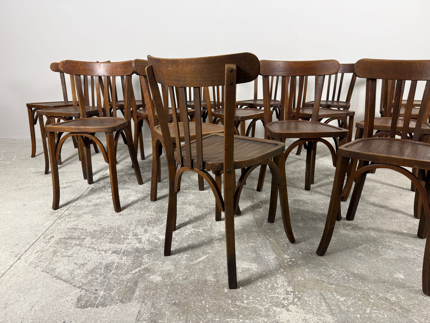 Set of 17 vintage bistro chairs in curved wood — striped seat, be
