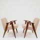 Mid-century modern armchair in camel wool with oak wood.