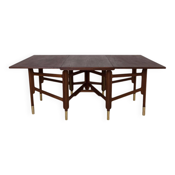 Table à manger vintage, bois de teck, éléments en laiton, Norvège, années 1950