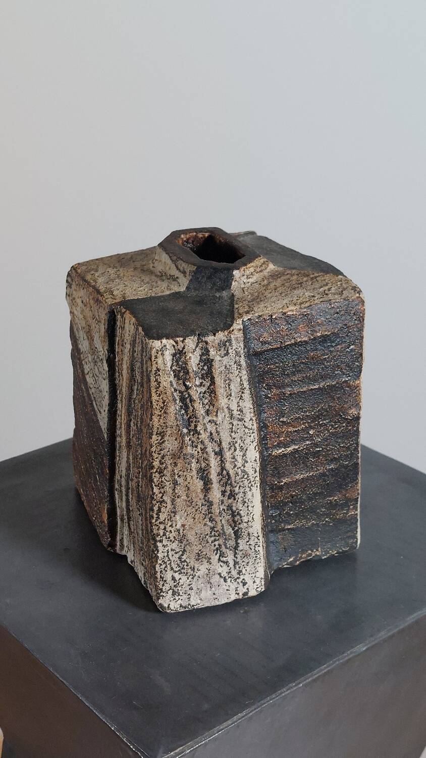 Rare cubist-painted artistic ceramic vase by Gerhard Liebenthron.