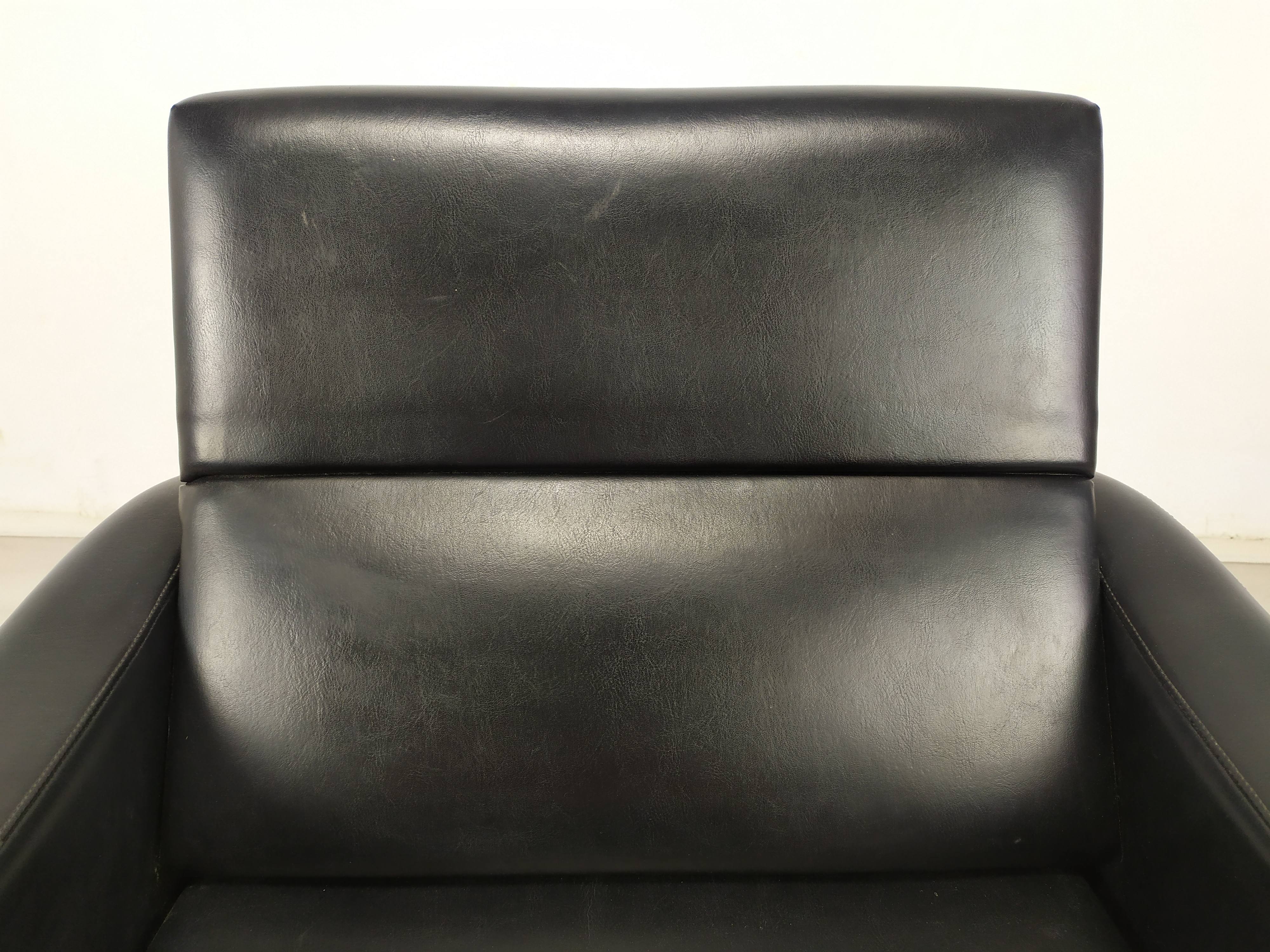Vintage swivel armchair