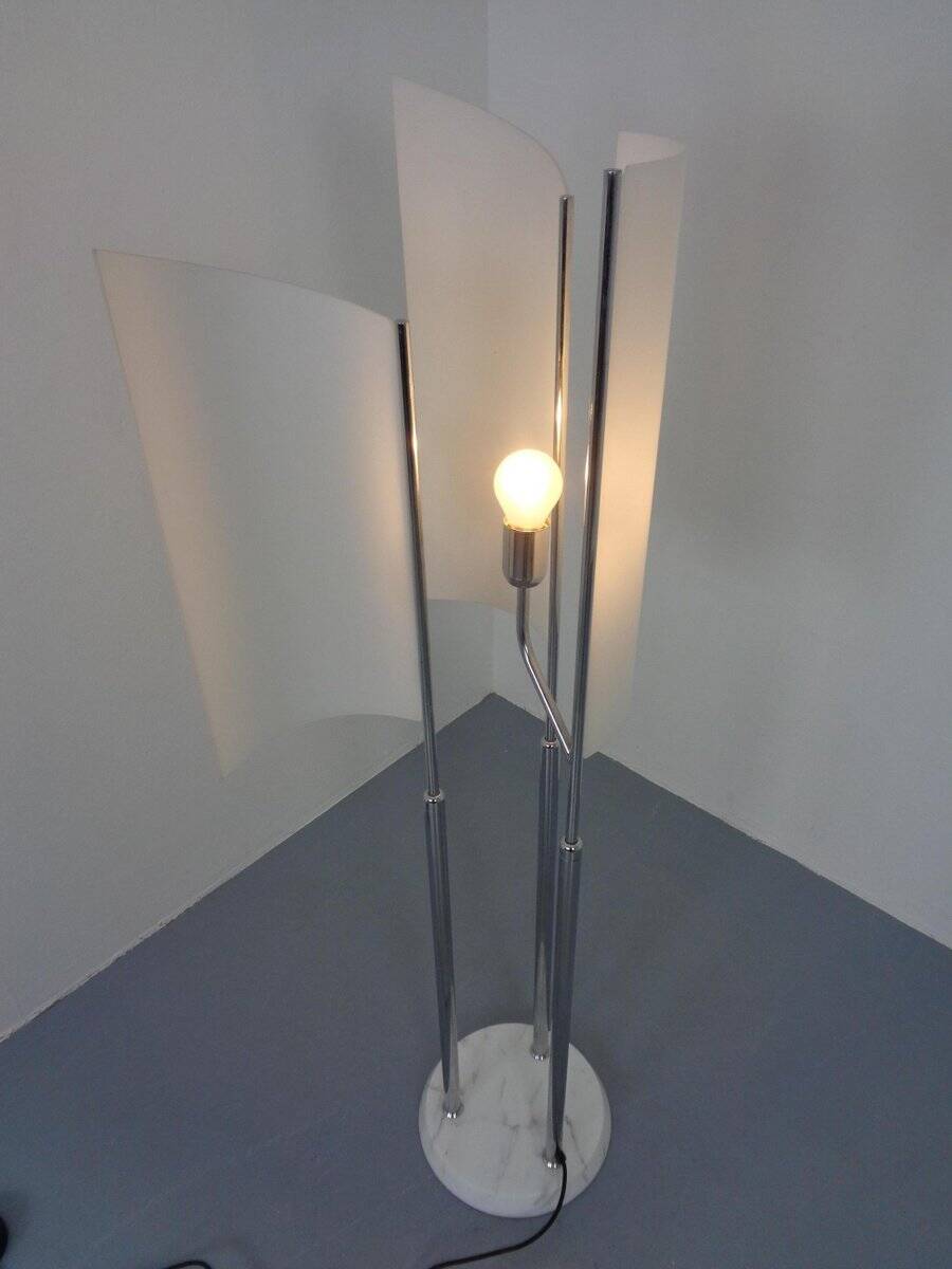 Arianna Floor Lamp in Marble and Handblown Glass by Bruno Gecchelin for Oluce, Italy, 1970s
