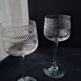3 cut crystal white or rosé wine glasses