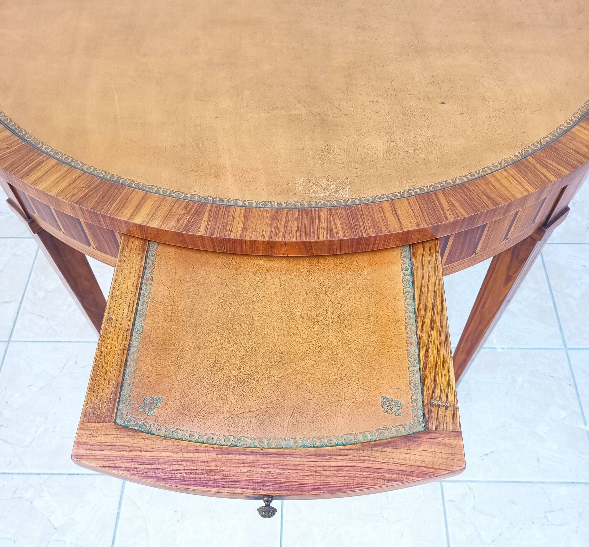 Louis XVI style game table in precious wood