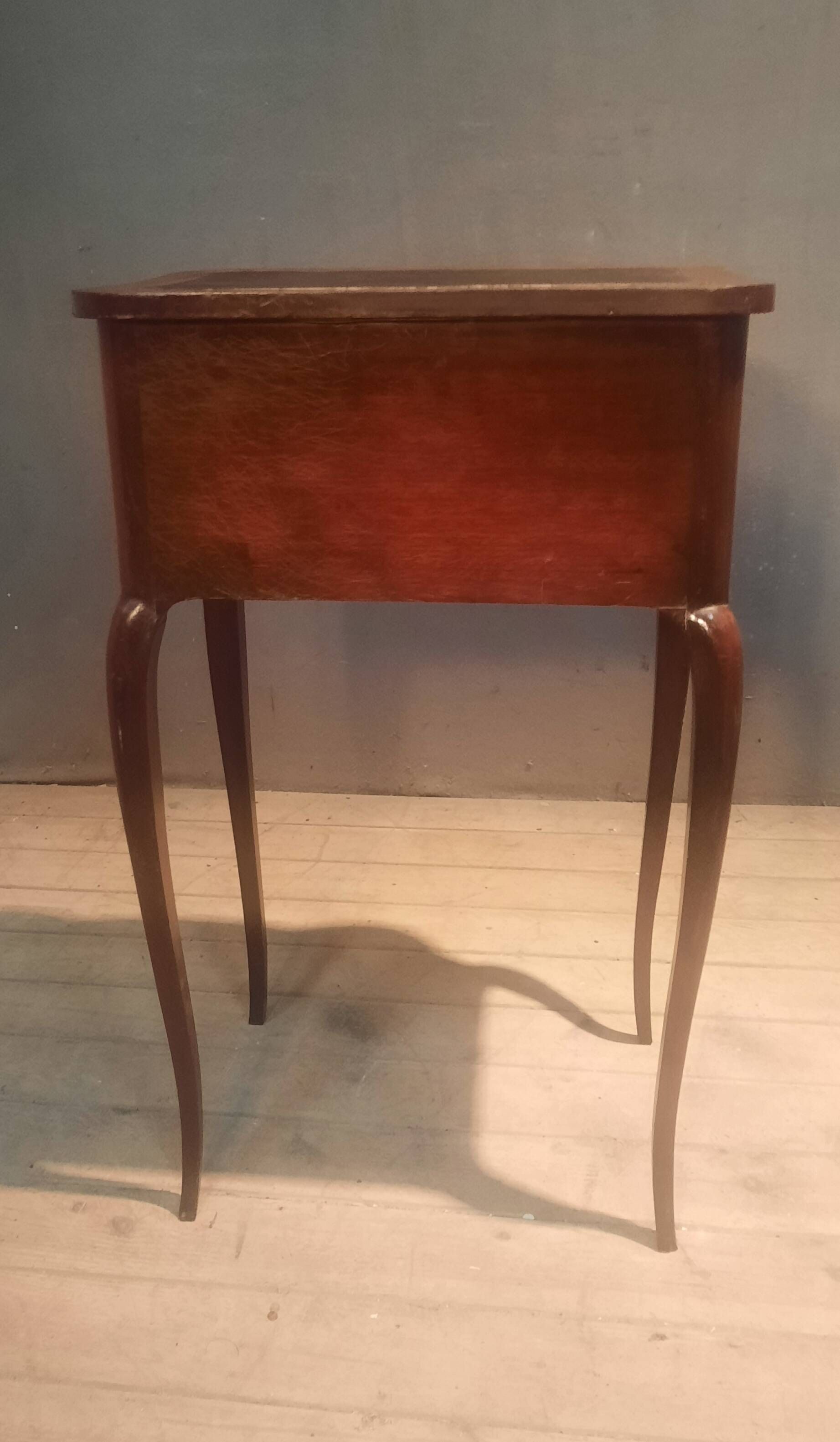 Louis XV style side table with a lectern.