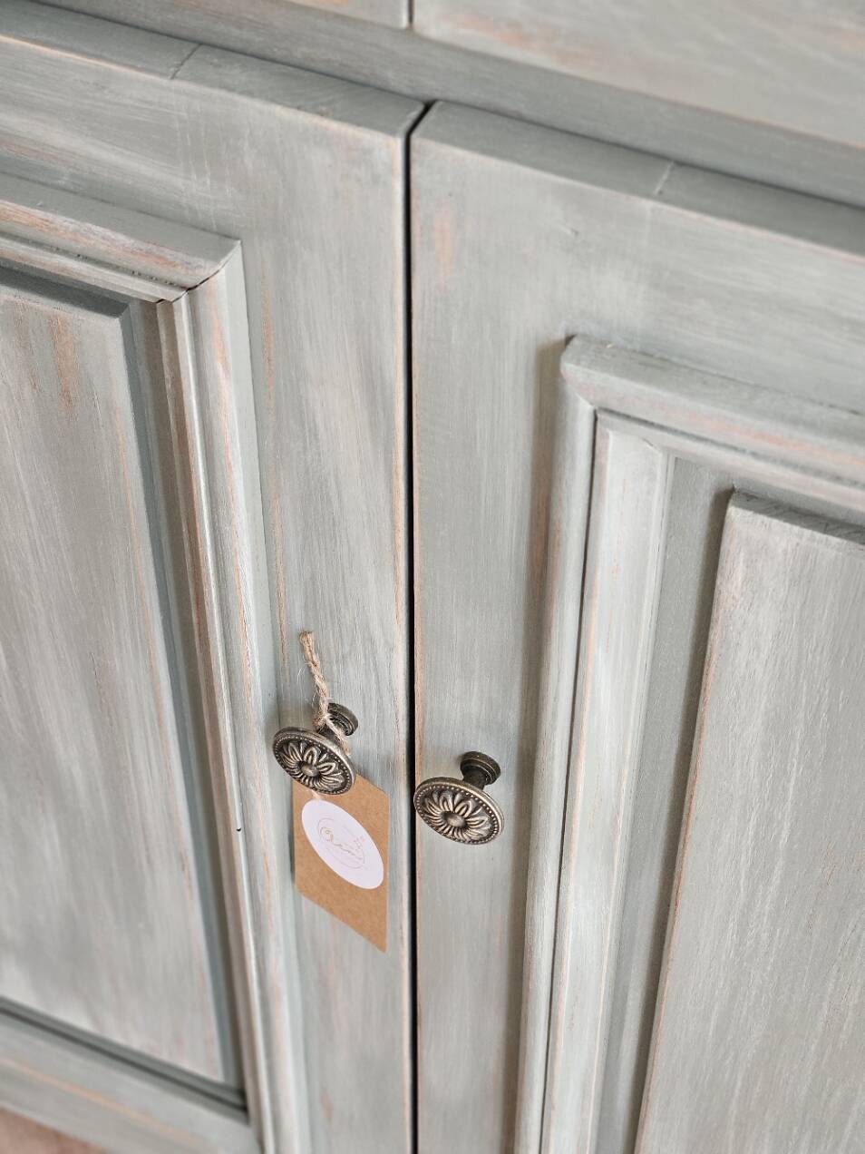 Renovated and distressed Parisian sideboard | Lucien