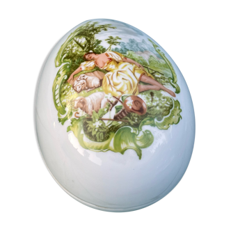 Porcelain egg