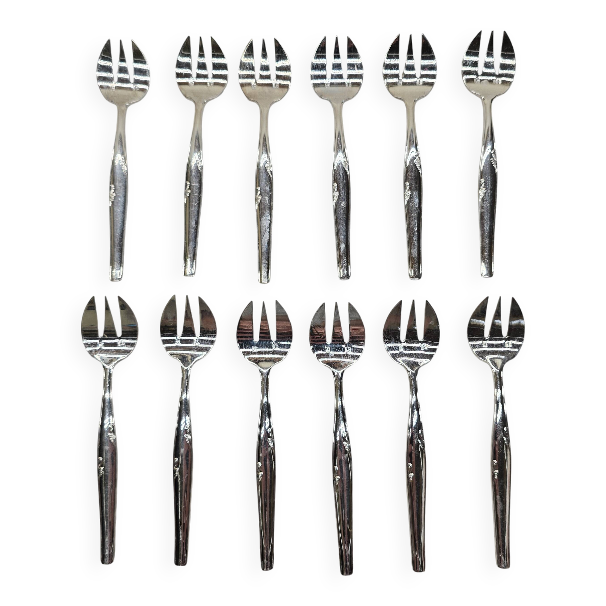 Ménagère 12 fourchettes à dessert en métal argenté