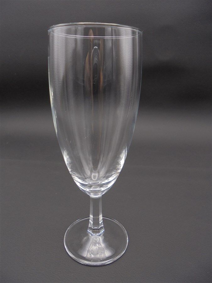 Lot of 6 mismatched champagne flutes