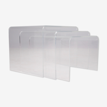 Plexiglass trundle tables