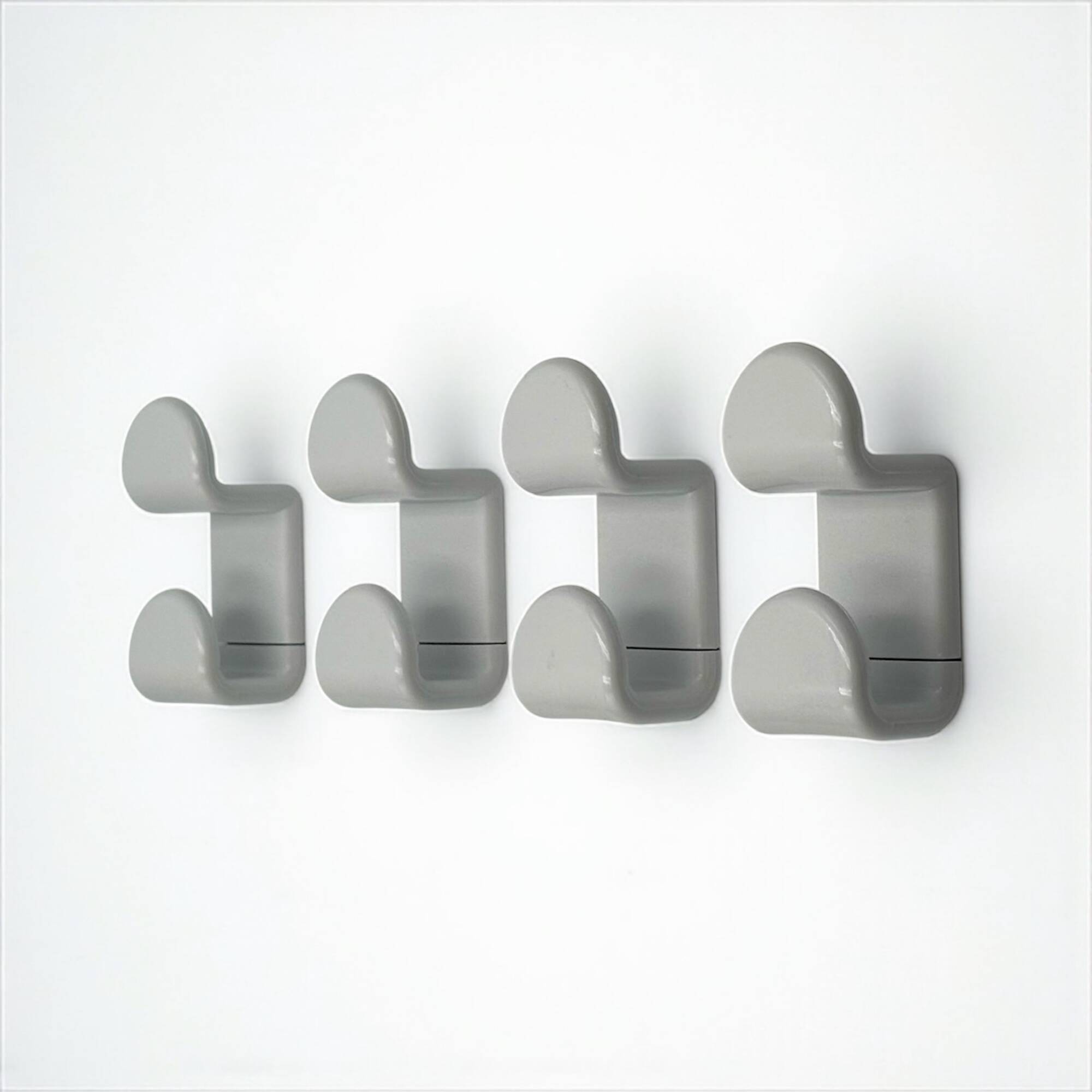 Set of Four White Vintage Gedy Hooks Italy 1970s