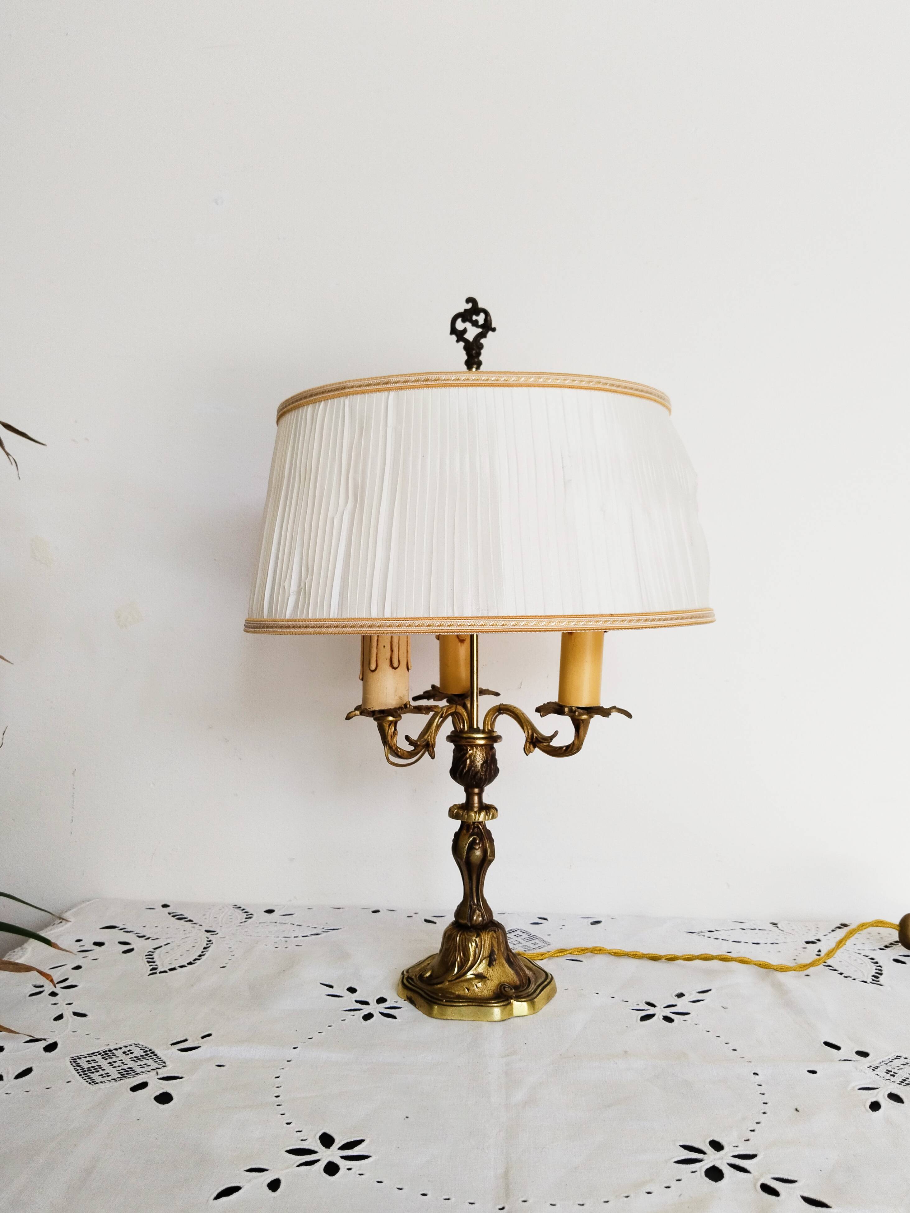 Bouillotte lamp in gilded brass, Empire style, 3 lights