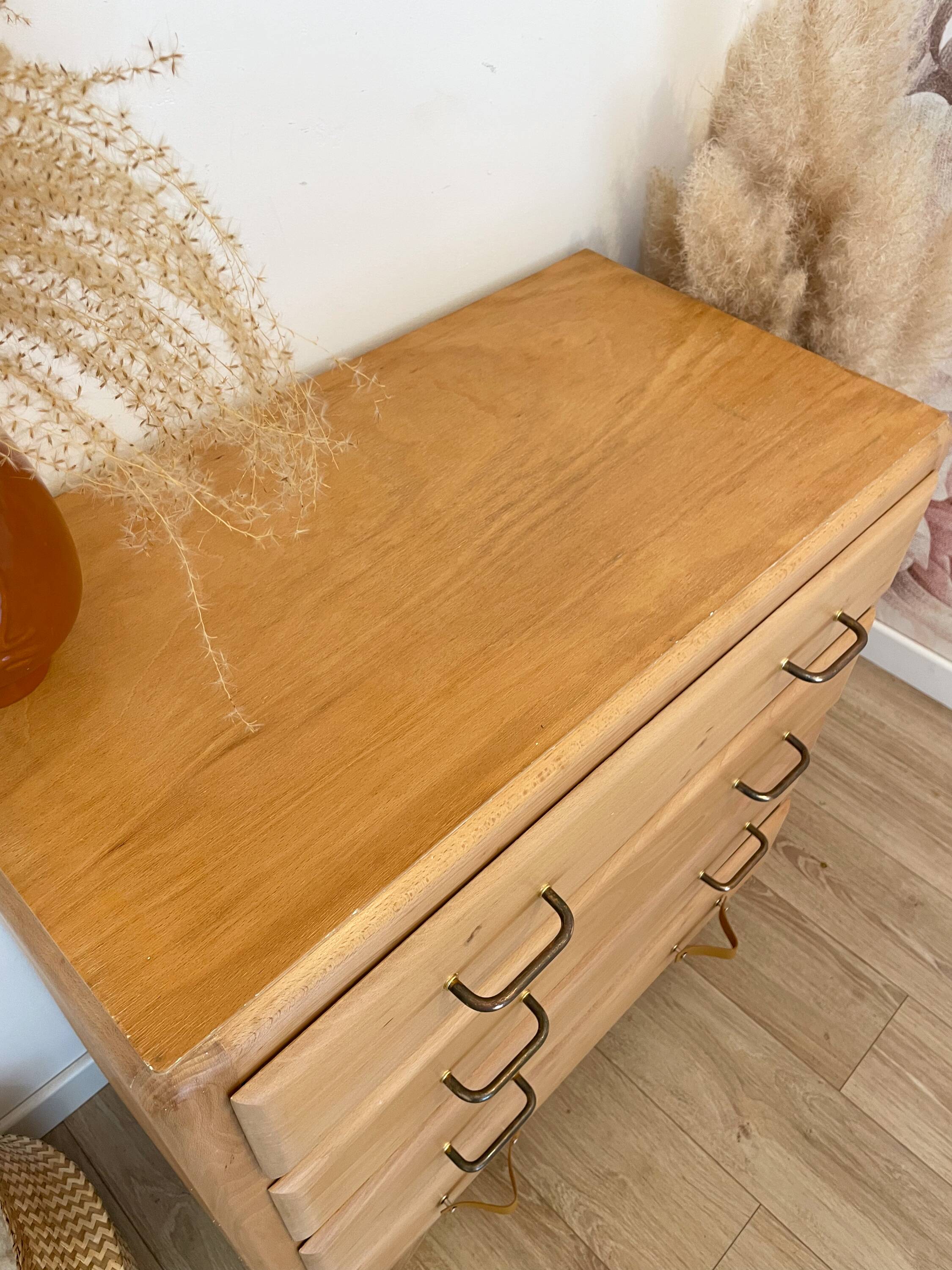 Vintage chest of drawers, tapered legs