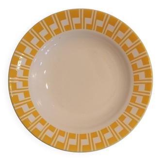 Deep plate in Sarreguemines earthenware
