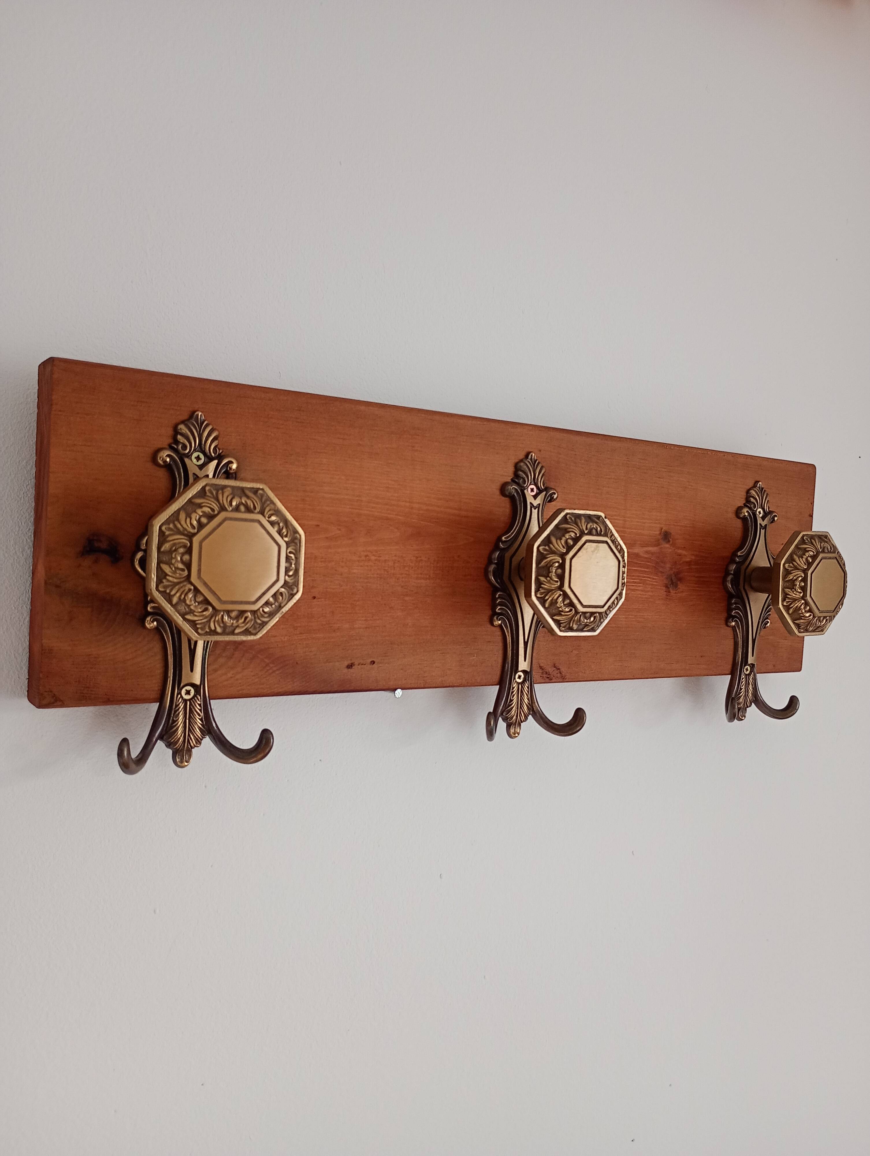 Wall-mounted coat rack 3 hooks brass vcr italy - vintage decoration