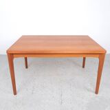 Henning Kjaernulf extendable dining table for Vejle Stølefabrik, 1960s