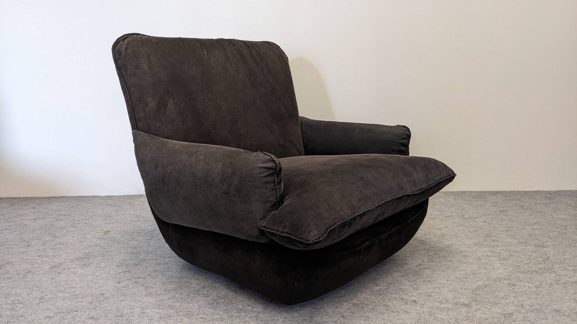 Paire de fauteuils de Michel Cadestin pour Airborne années 60/70