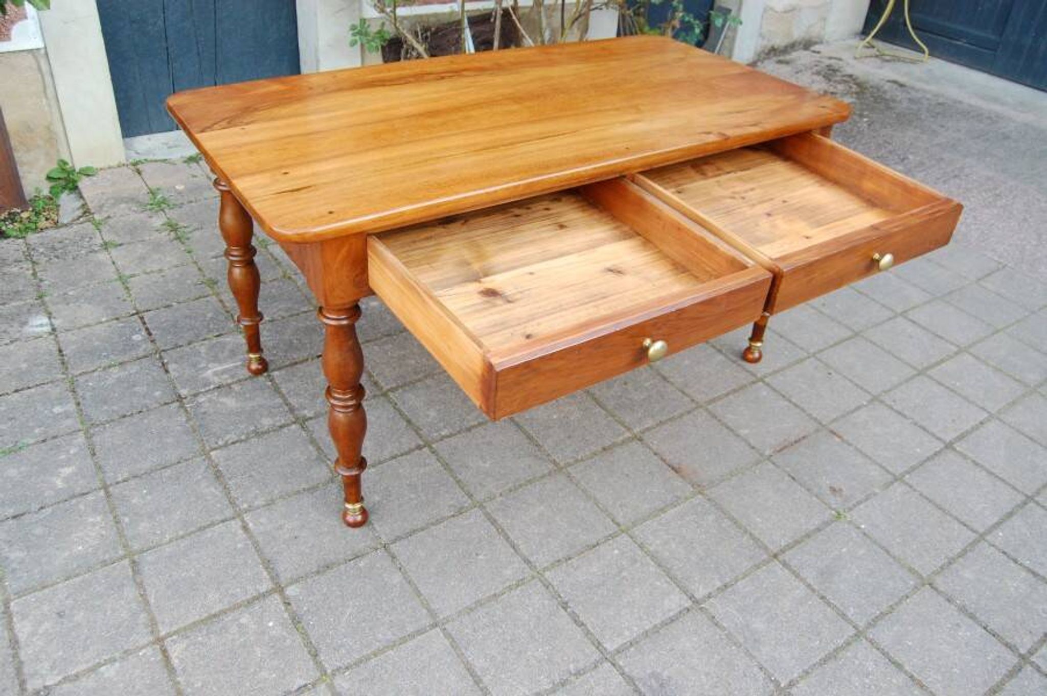 bureau d époque louis philippe en noyer du 19 siecle