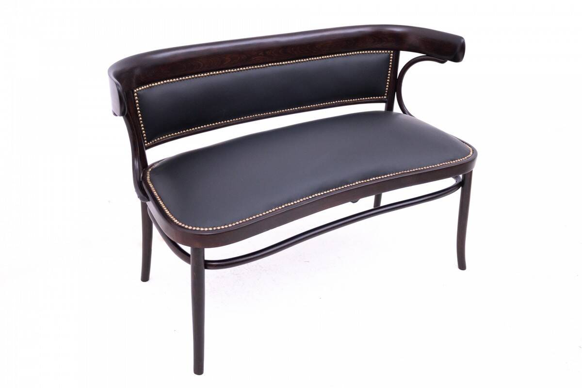 Thonet sofa, Western Europe, late 19th century.