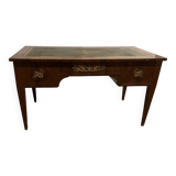 Mahogany flat desk. Louis XVI style, 20th century.