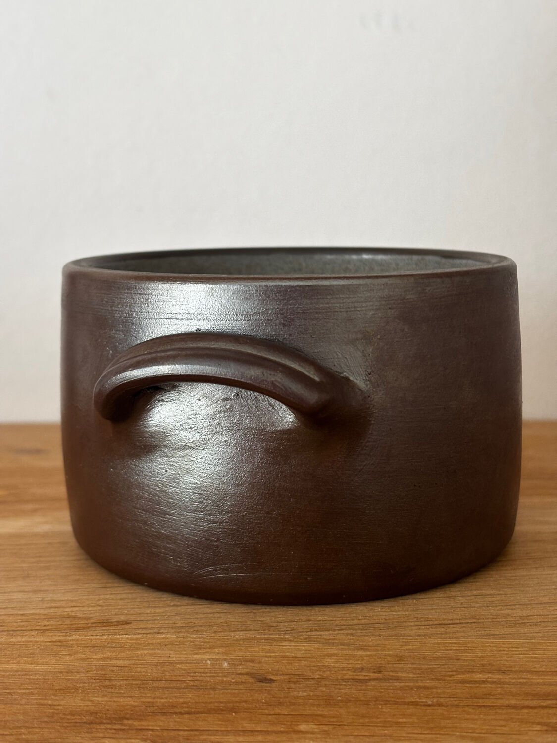 Water butter dish in glazed pottery
