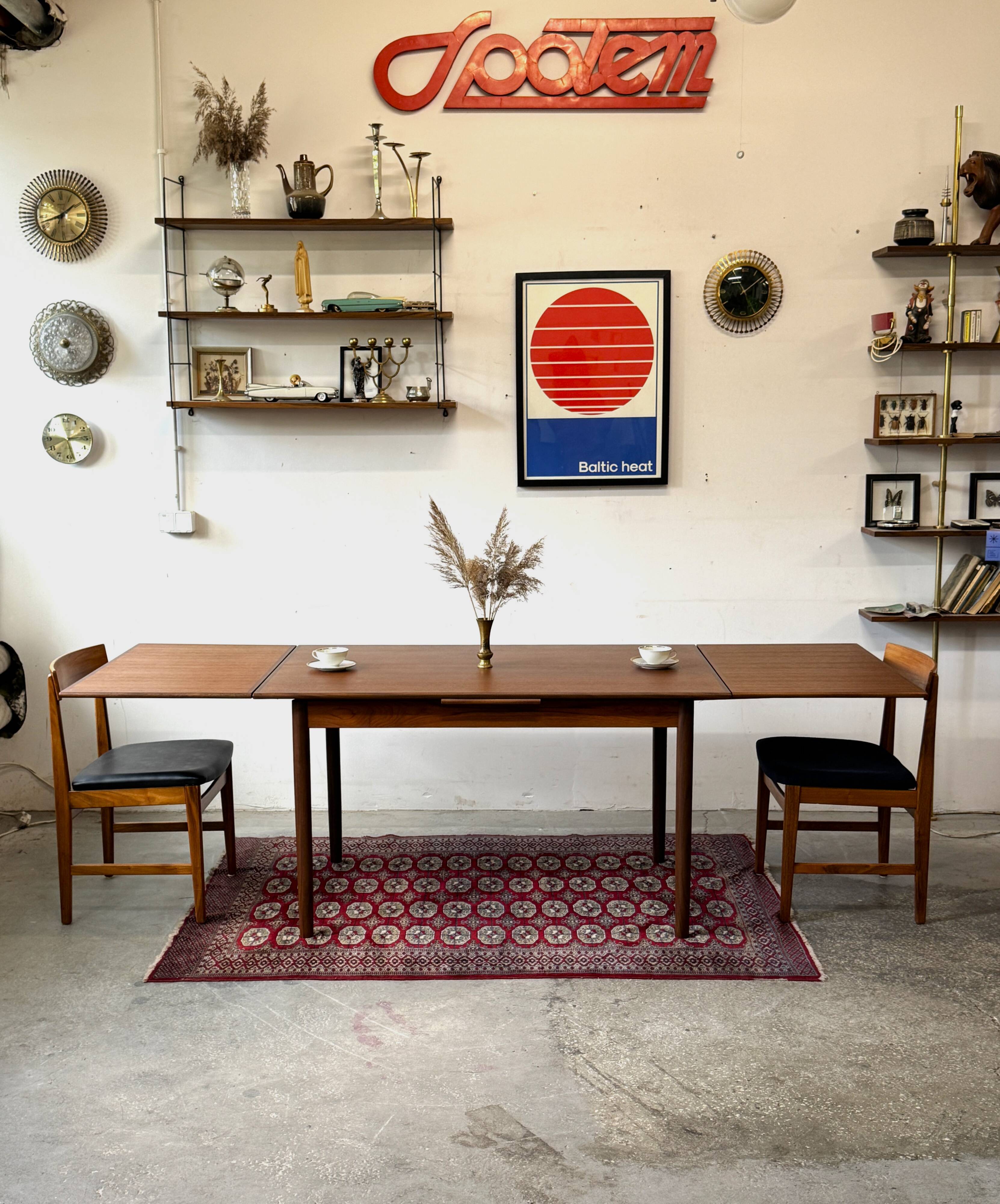Table en teck extensible, Danemark 1960s/1970s, VNTG, Mid-C Modern