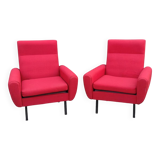 Pair of vintage armchairs with metal legs