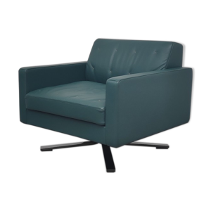 Fauteuil poltrona frau Kennedee en cuir vert