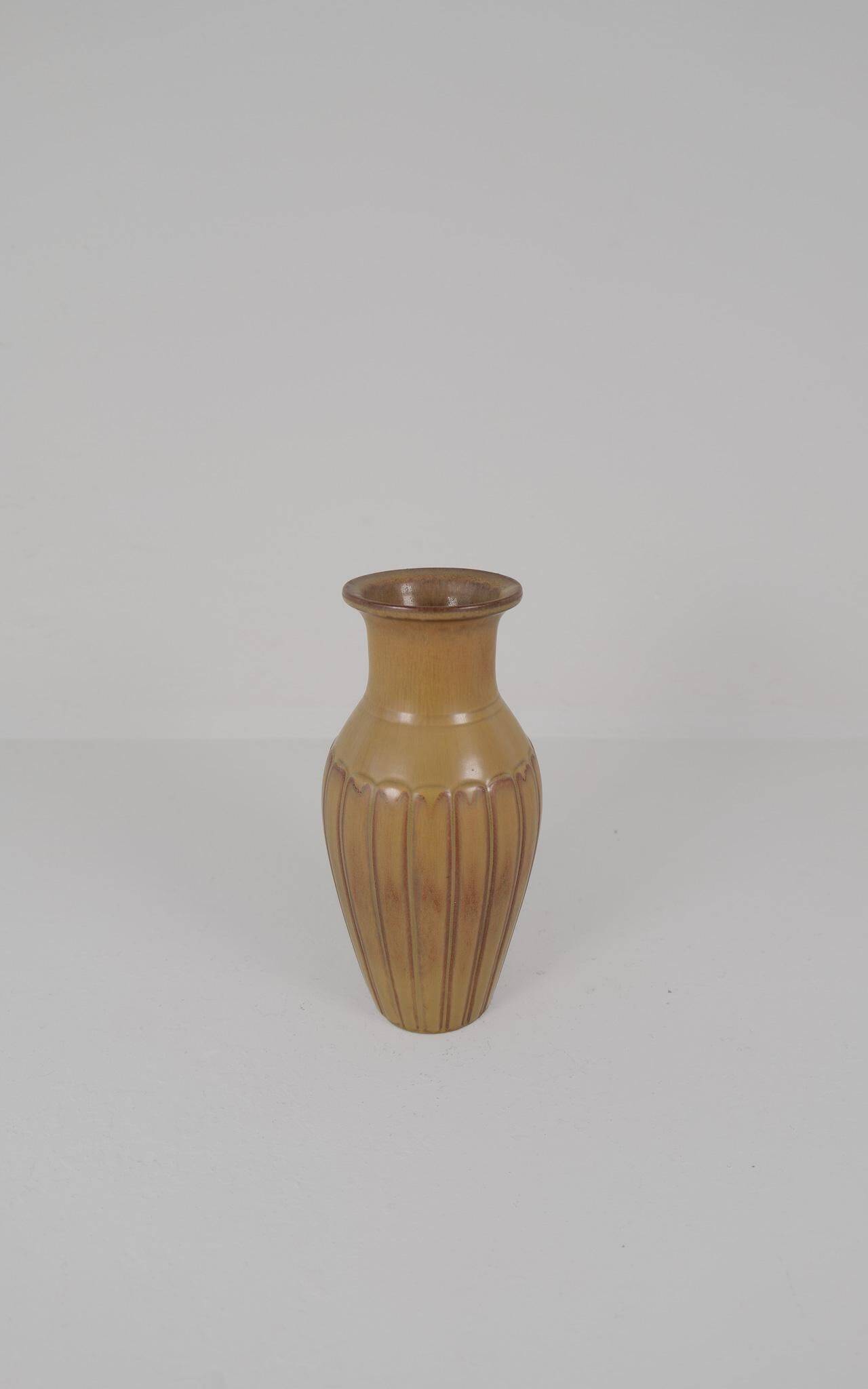 Mid-Century Modern Grand Vase Rörstrand by Gunnar Nylund, Sweden