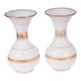 Paire de vases balustres en opaline à filets dorés - XIXème siècle