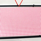 Scoubidou wall shelf