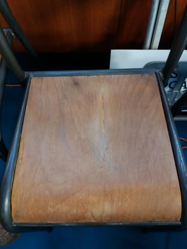 Lot of 6 school chairs wood metal 70s