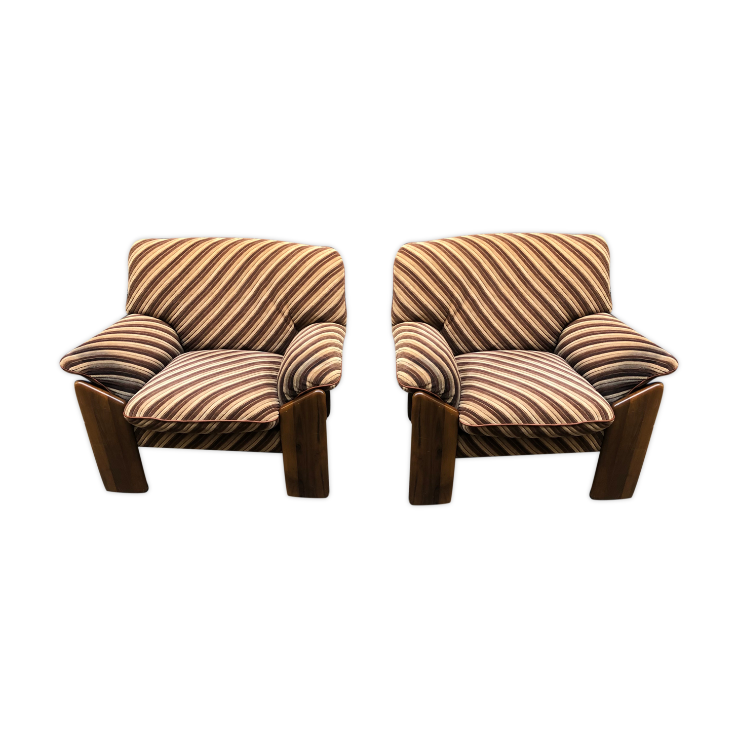 Pair of Sapporo armchairs for 1970s 1970s Mobile Girgi