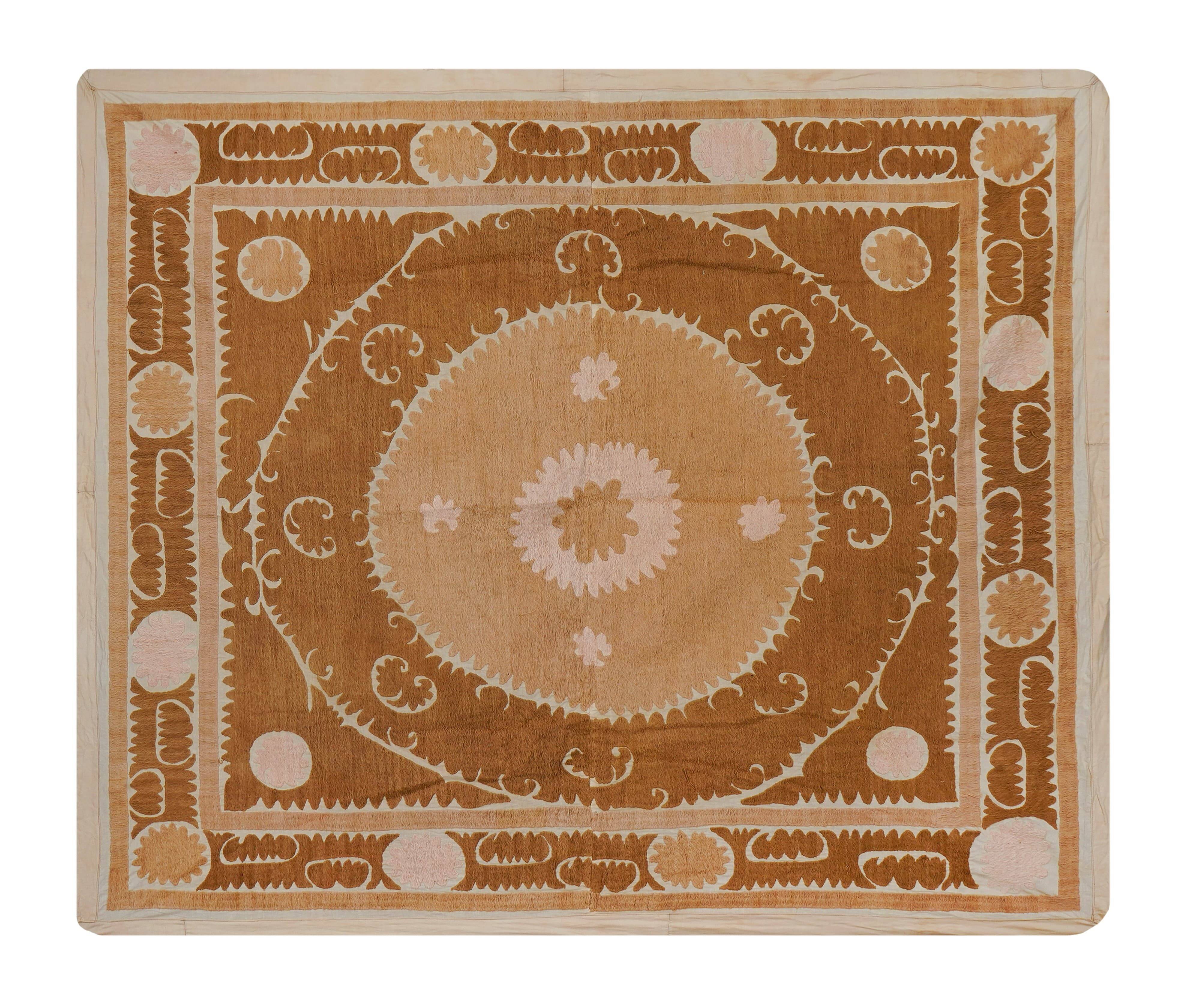 Vintage Turkish hand-knotted rug 134x158 cm