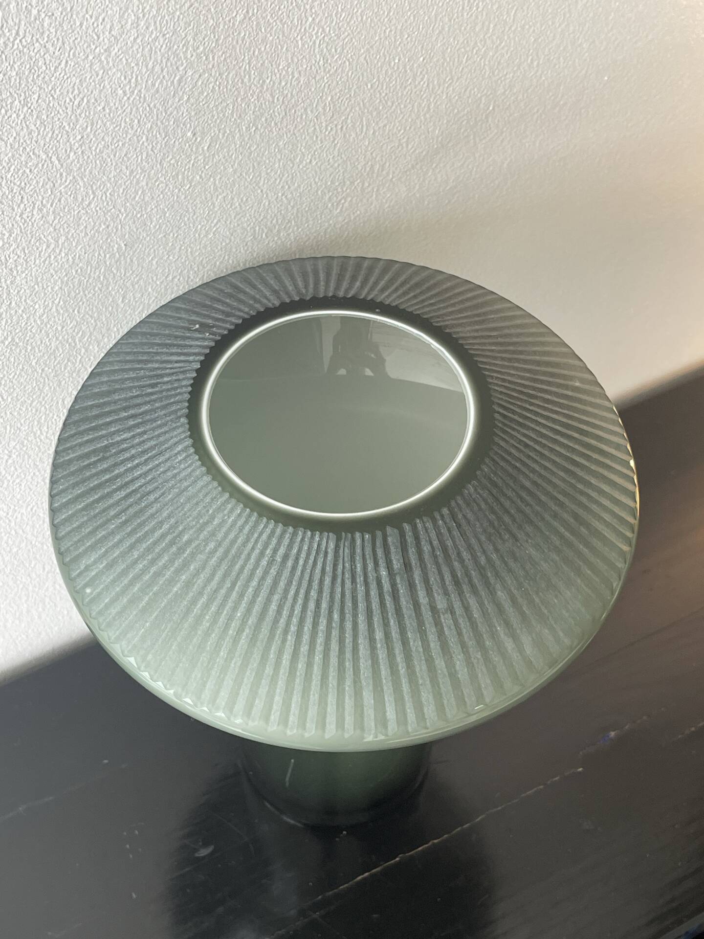 Magnifique Vase J Line neuf couleur kaki