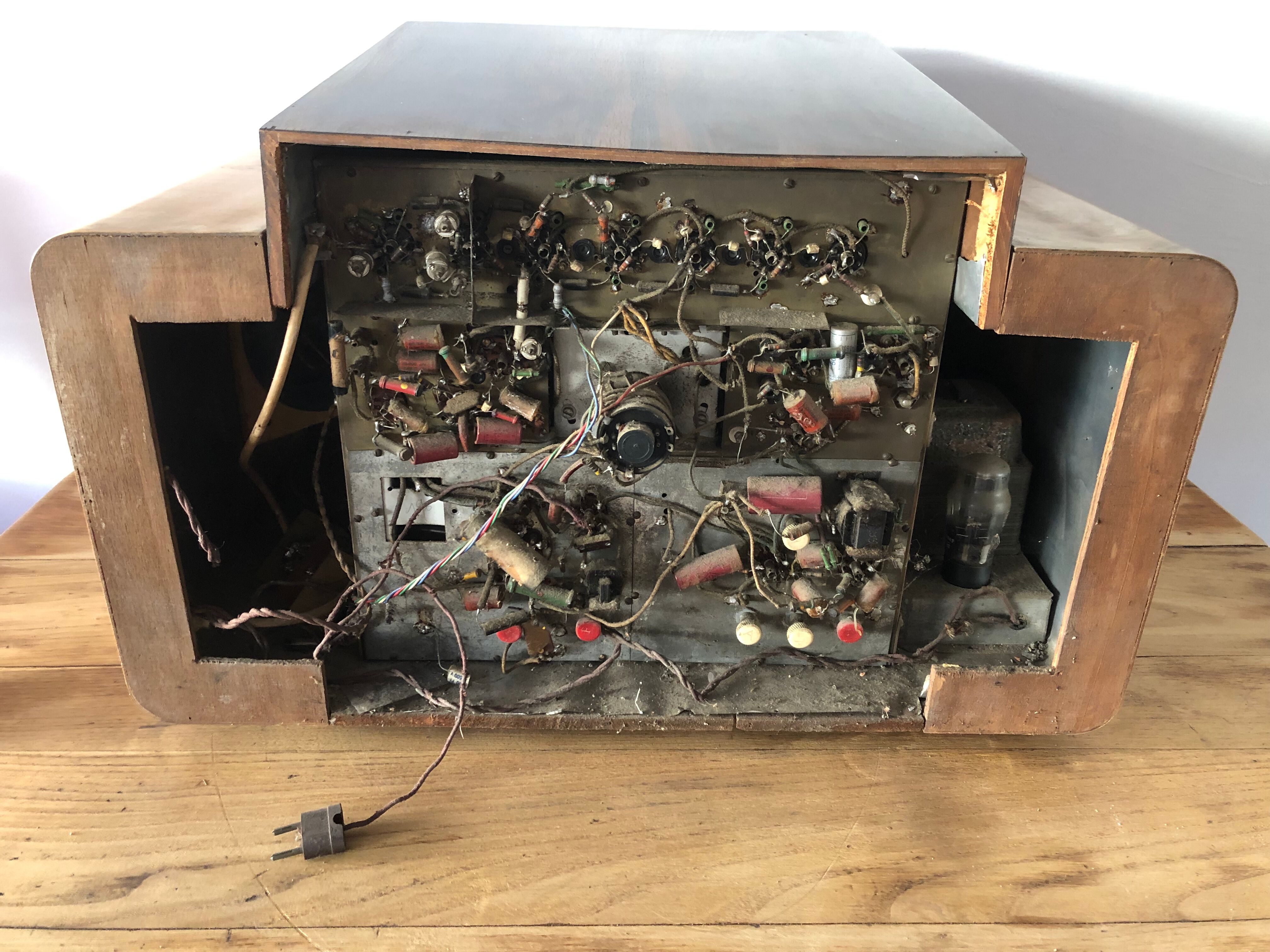 40's, formwork wooden television