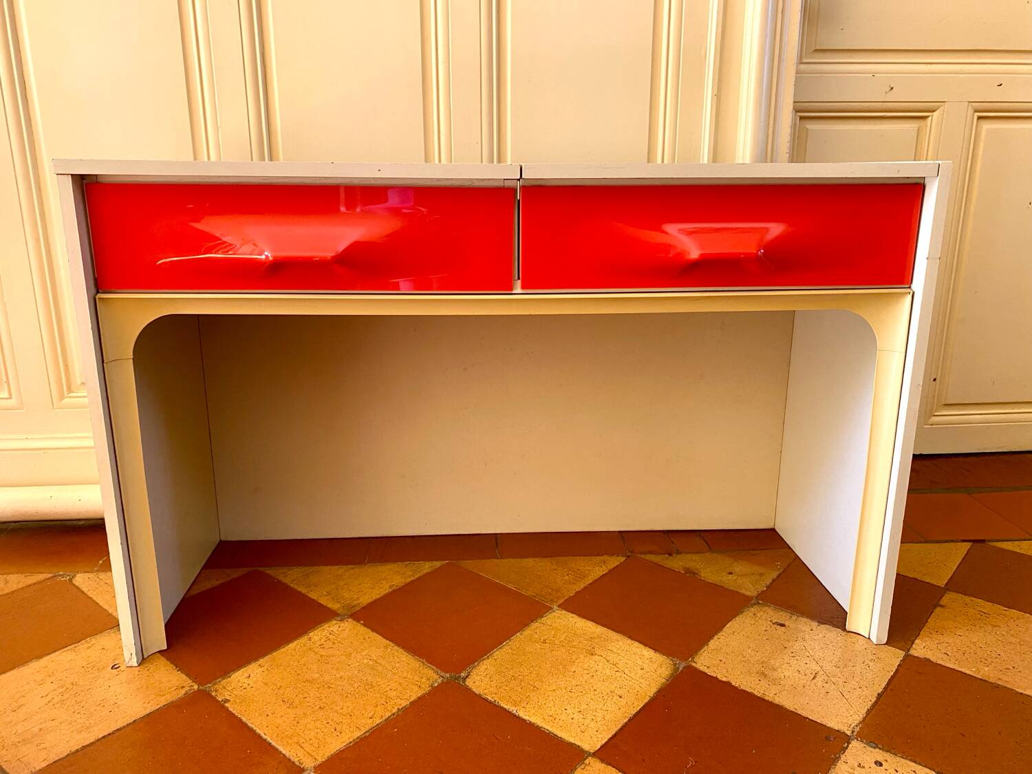 Hairdresser Raymond Loewy