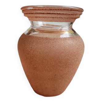 Petit vase à bulbe en verre granité rose